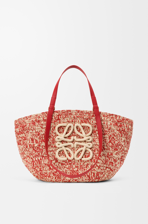 Every Fashion Person Agrees—This Iconic Summer Bag Is the Height of Chic Every Single Summer