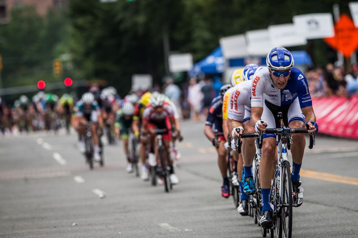 Adrian Hegyvary (UnitedHealthcare) pulls on the front to split the field