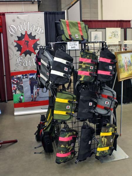 Outlaw Earth is a new messenger bag company based in Golden, Colorado.