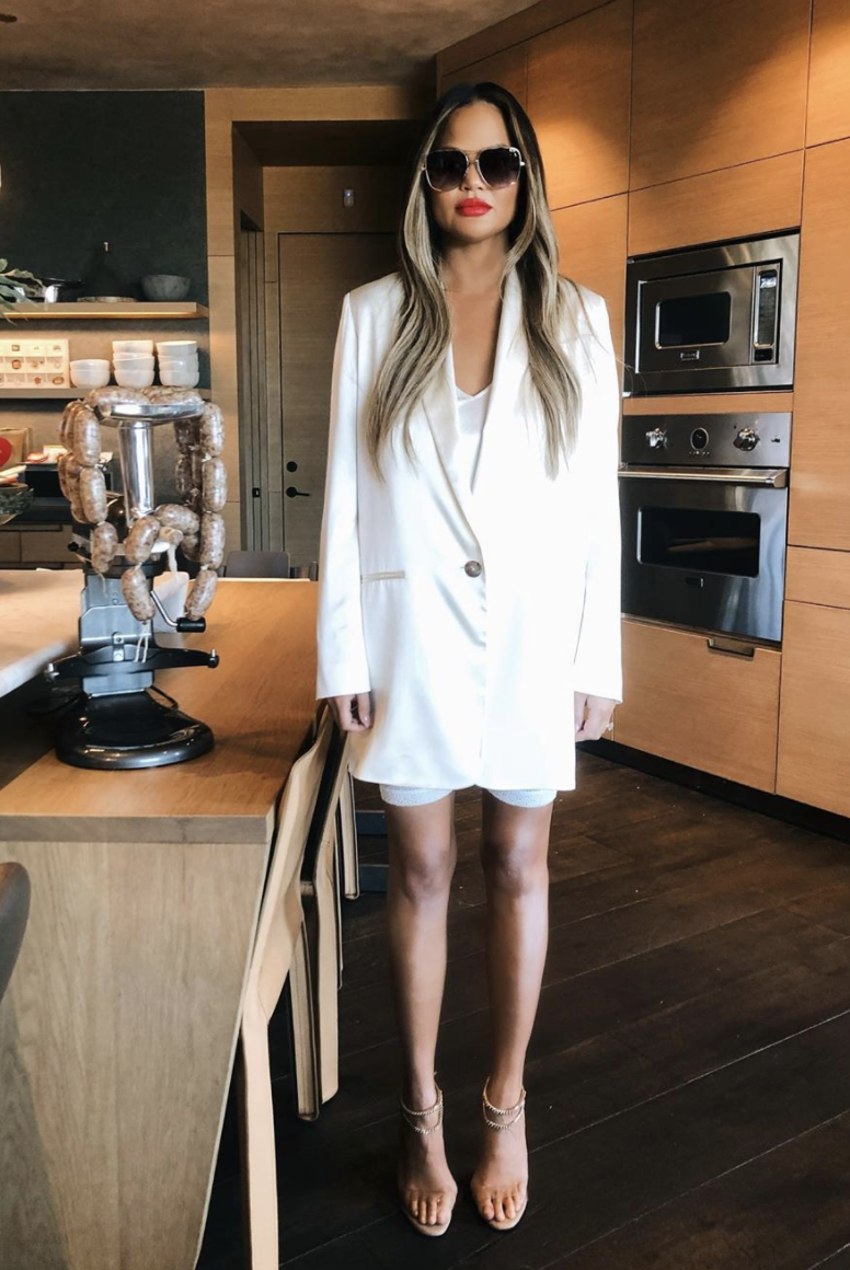 chrissy teigen fashion