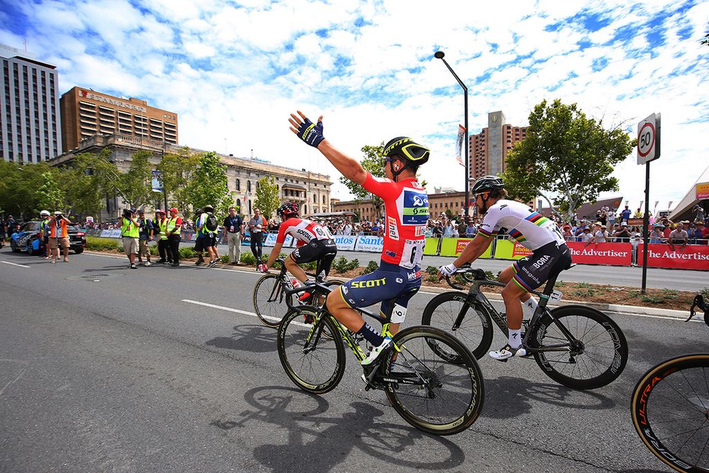Caleb Ewan (Orica-Scott) celebrates his victory