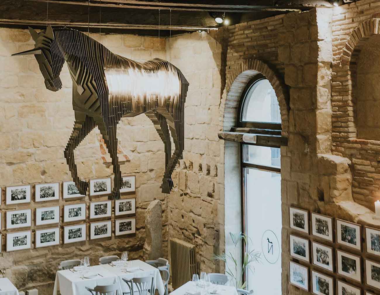 Interior of Los Can&amp;#771;os