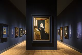 dark room in national portrait gallery