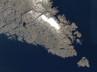 This shows a satellite image of the southern part of Baffin Island.