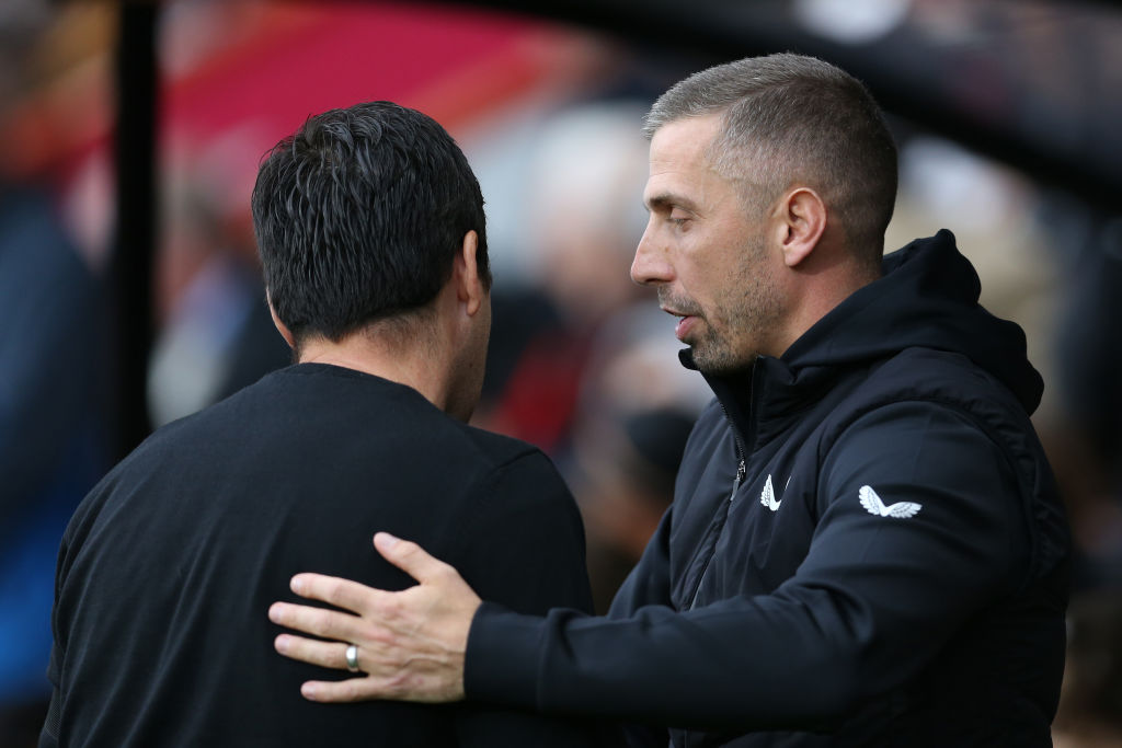 Gary O'Neil's Wolves beat Andoni Iraola's Bournemouth early on in the season
