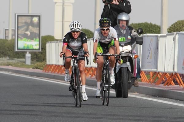 Trixi Worrack (Specialized - lululemon) begins to sit up, knowing she will win the stage ahead of Judith Arndt (GreenEDGE-AIS), who took over the general classification lead