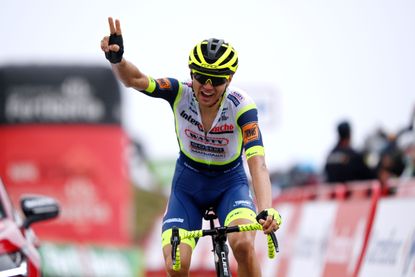 Rein Taaramae wins stage three of the Vuelta 