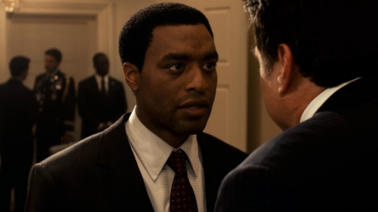 Chiwetel Ejiofor&#039;s character talking to Robert Platt&#039;s in 2012