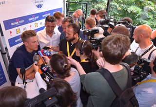 Reporters surround Marcel Kittel at the Quick-Step press conference