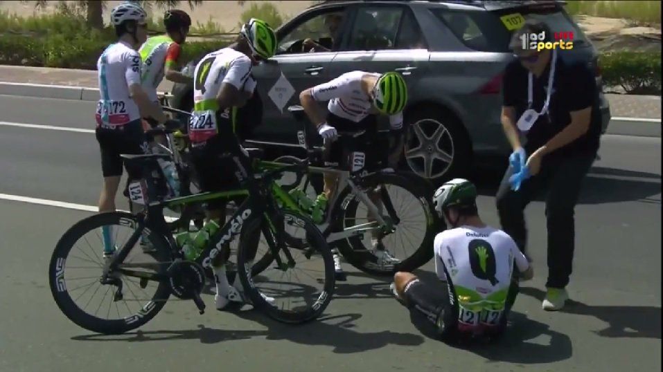 Mark Cavendish crashed at the Abu Dhabi Tour