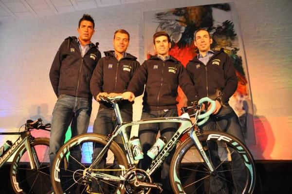 The Vacansoleil riders like ther "celeste" Bianchi bikes