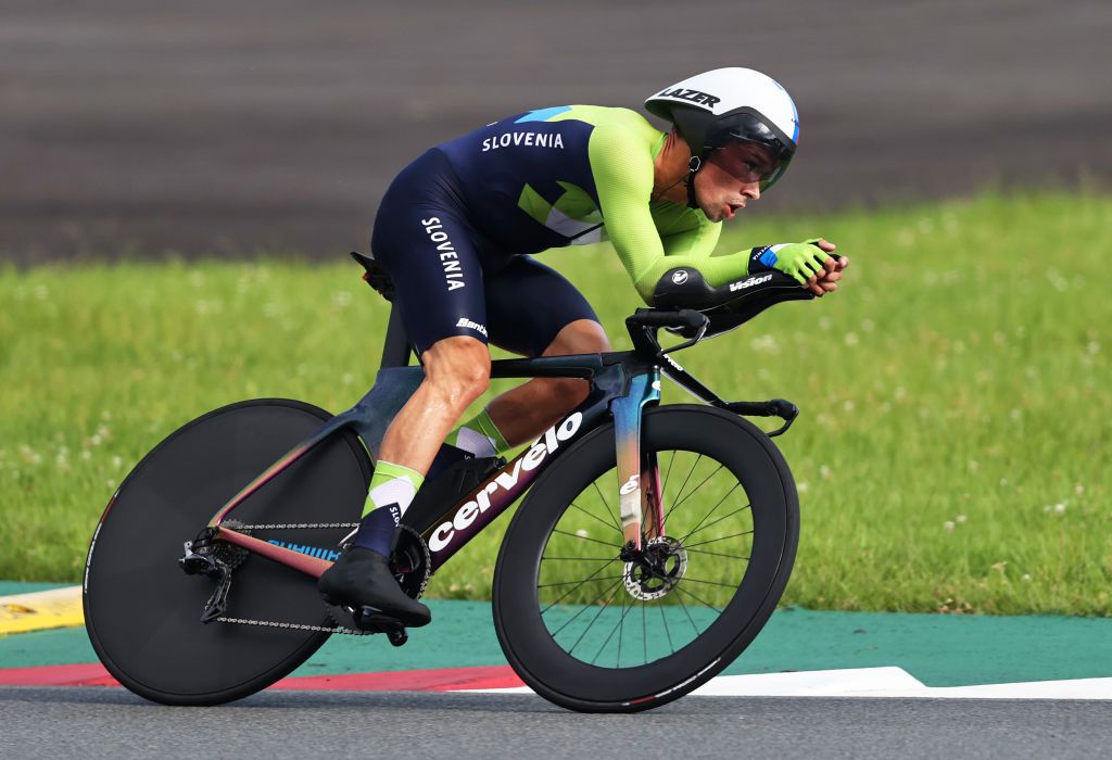 OYAMA JAPAN JULY 28 Primoz Roglic of Team Slovenia rides during the Mens Individual time trial on day five of the Tokyo 2020 Olympic Games at Fuji International Speedway on July 28 2021 in Oyama Shizuoka Japan Photo by Michael SteeleGetty Images