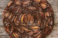 Perfect pairing white onion tarte tatin