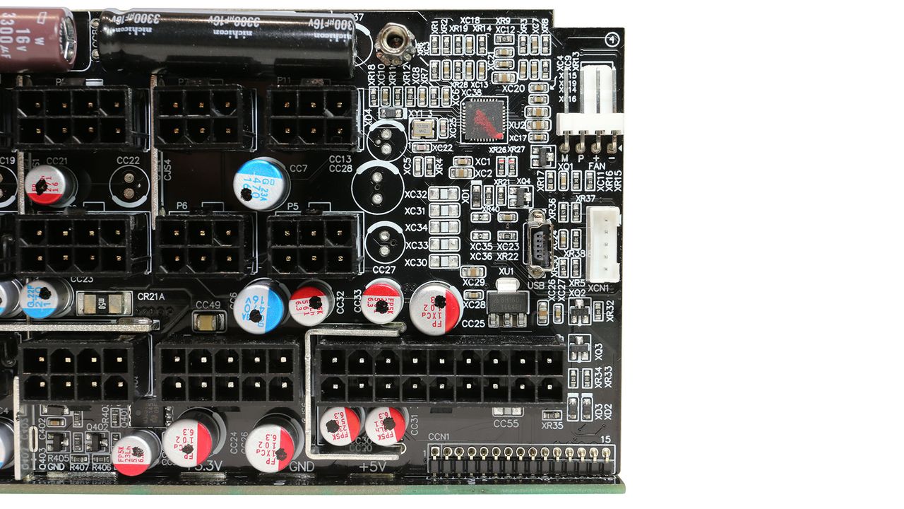 MSI MEG Ai1000P PCIe5