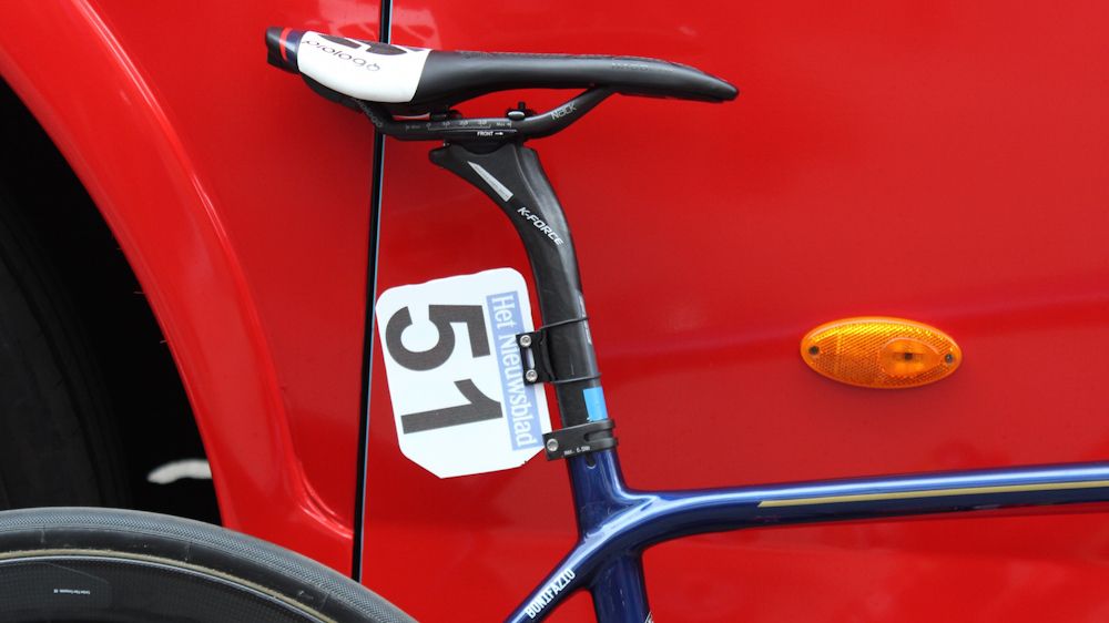 The bike is equipped with an FSA K-Force seatpost and a Prologo Nago Evo saddle in custom colours