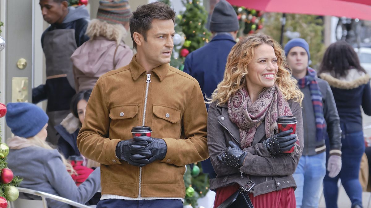 tyler hynes bethany joy lenz an unexpected christmas