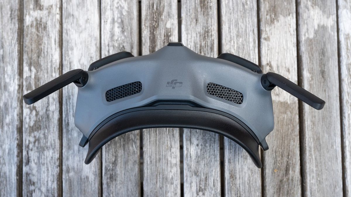 DJI FPV Goggles_top down view 1