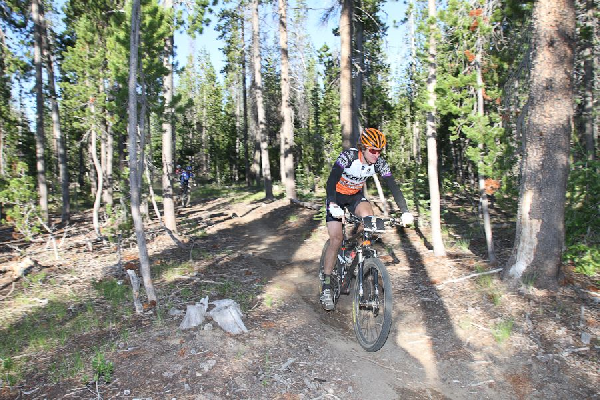 Barry Wicks on his way to a win in the High Cascades 100