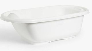 Image of a basic white baby bathtub