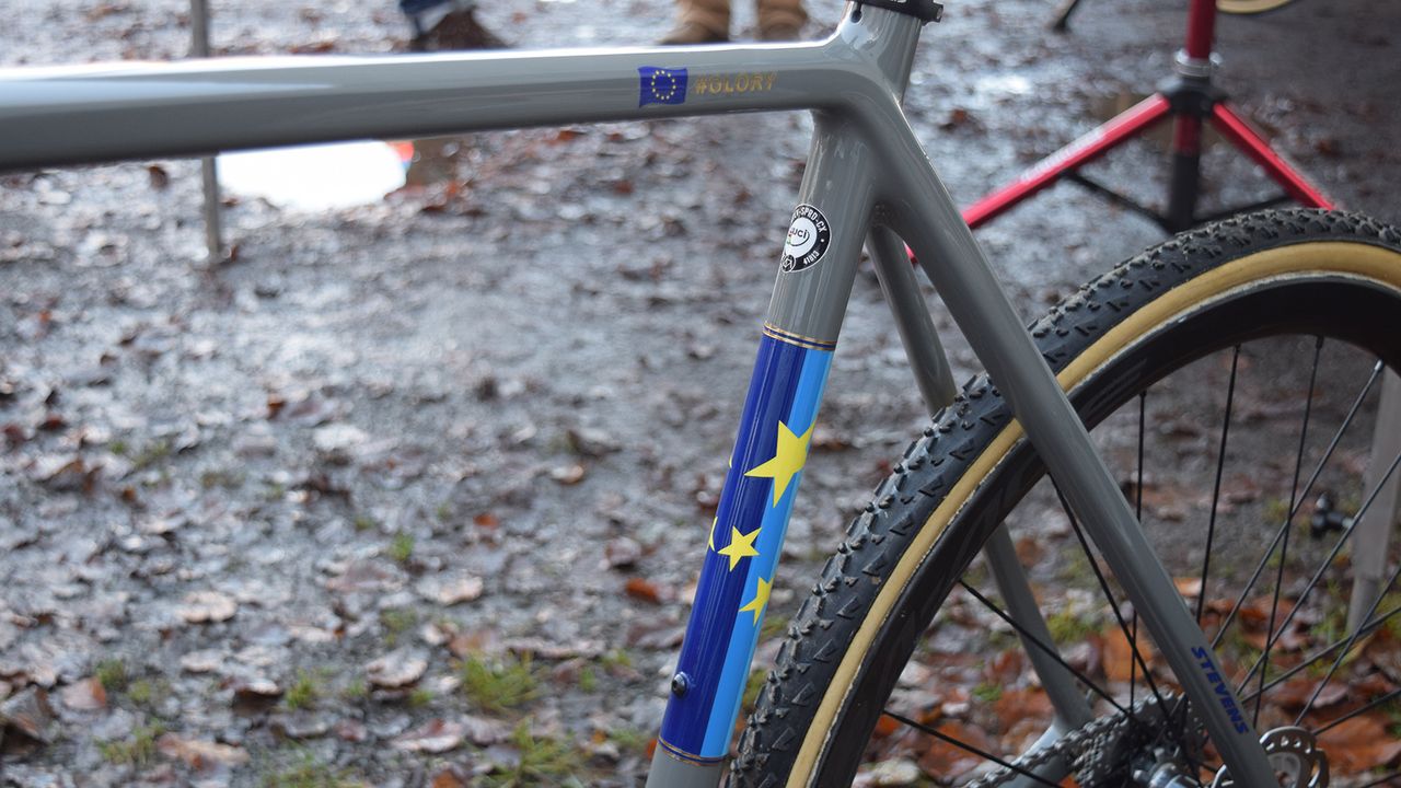 The gold and blue details contrast the grey base colour.