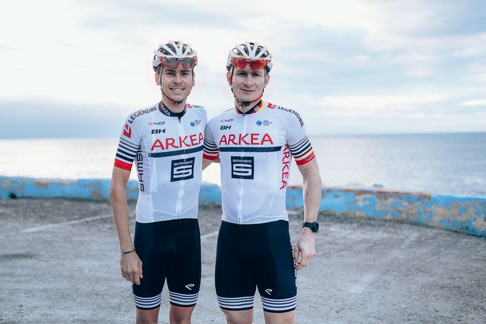 Warren Barguil and Andr&eacute; Greipel in their 2019 Ark&eacute;a Samsic kit
