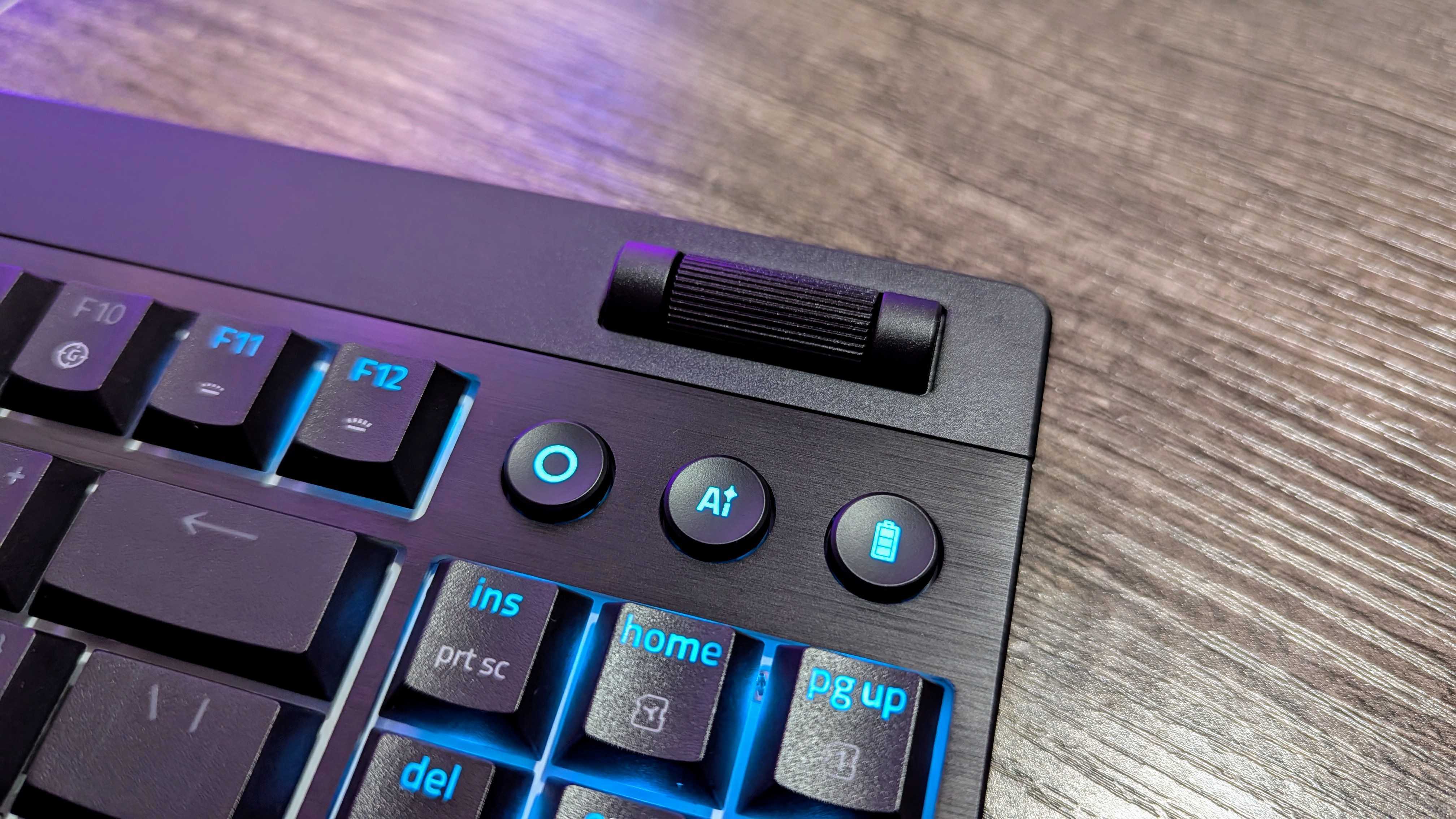 Image of the Razer BlackWidow V4 Low-Profile HyperSpeed wireless gaming keyboard.