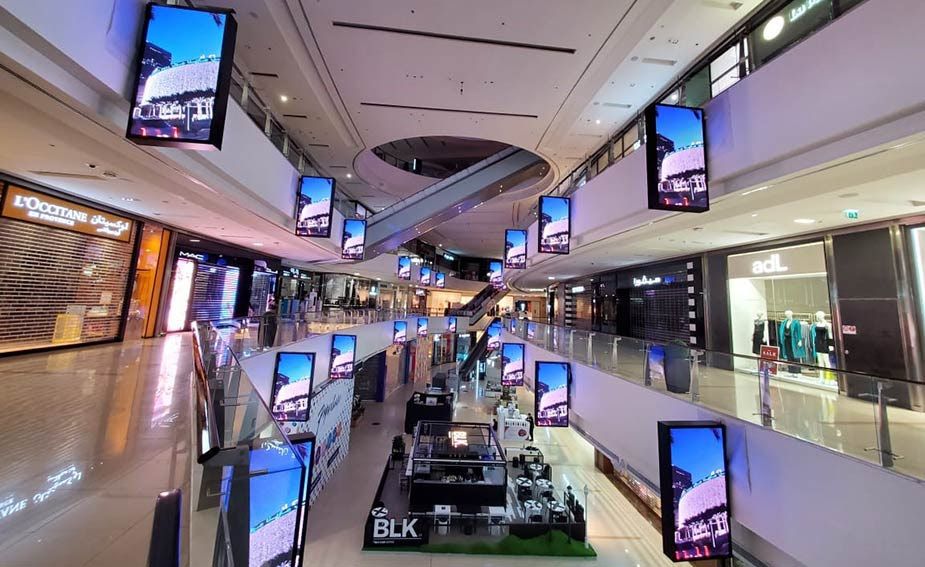 Daktronics Digital Banners Highlight Messaging at Emaar’s Marina Mall