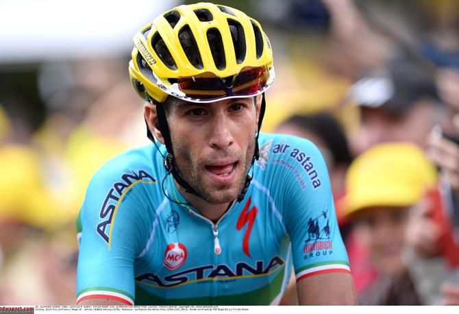 Vincenzo Nibali (Astana) won stage 10 and moved back into yellow.