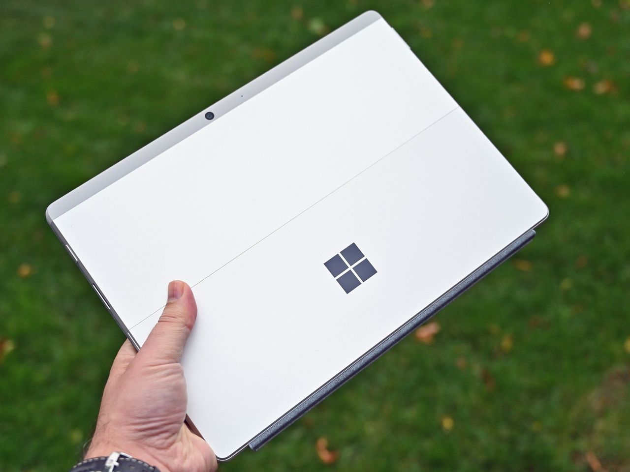 Surface Pro X 2020