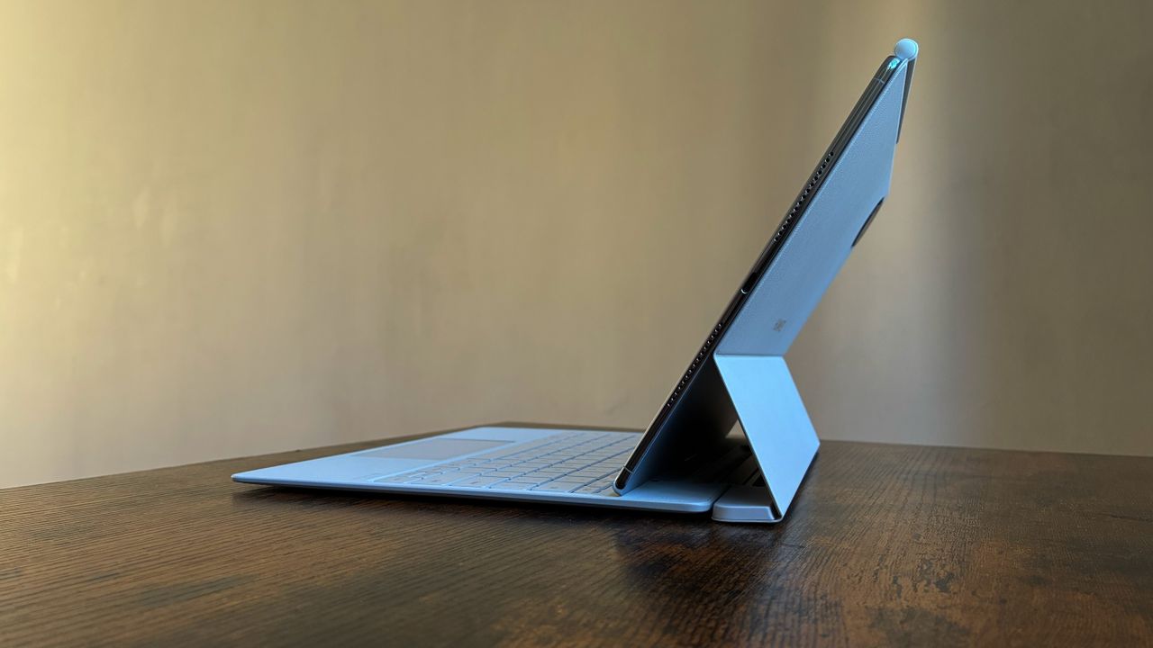 The Huawei MatePad Pro Max on a desk