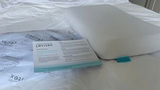 Levitex posture pillow packaging