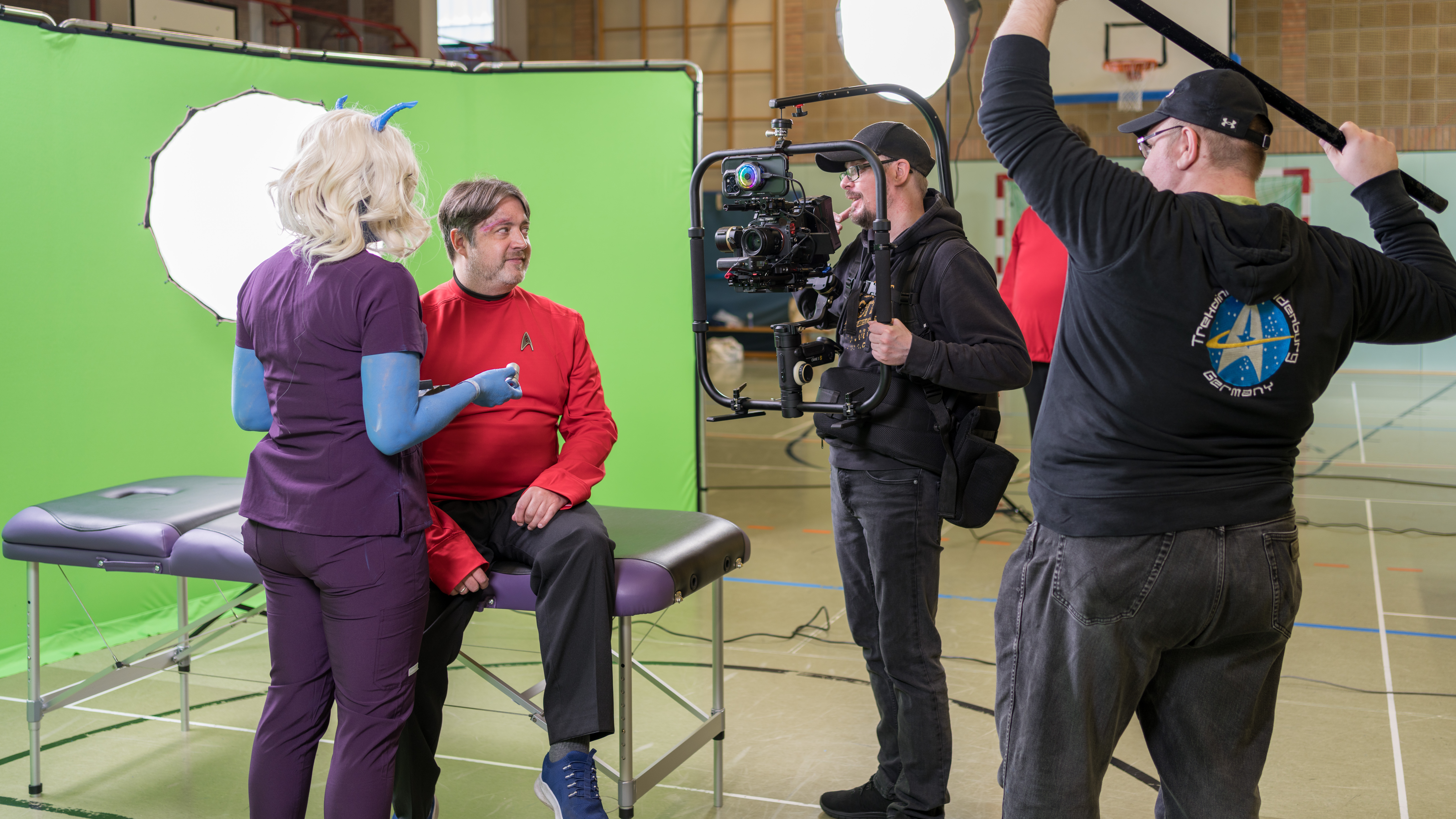 Filming a Star Trek fan film, cameras, actors and greenscreen