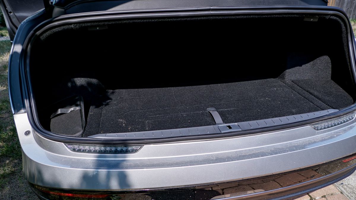 2026 Lucid Air Touring review.