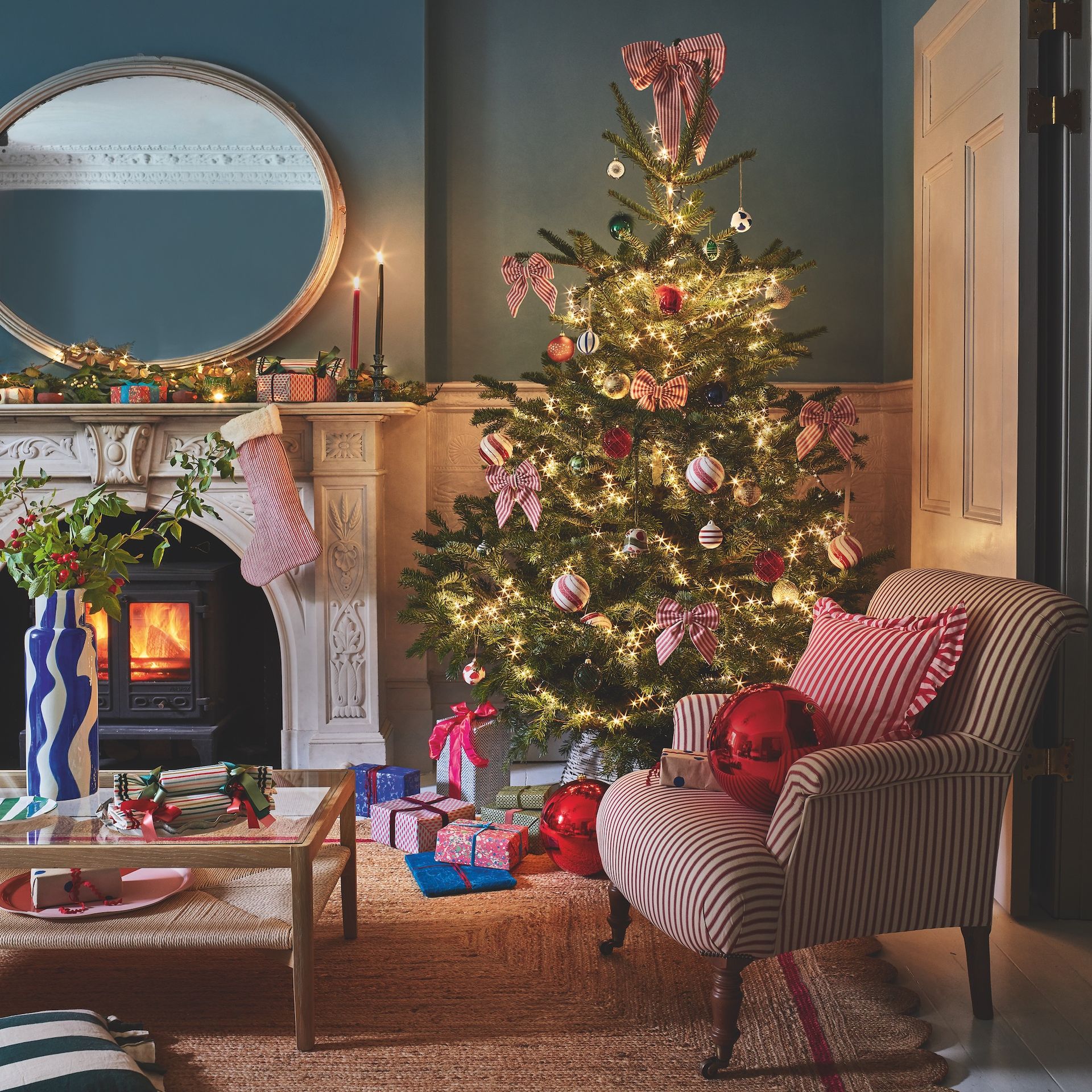 How to dispose of a Christmas tree sustainably | Ideal Home