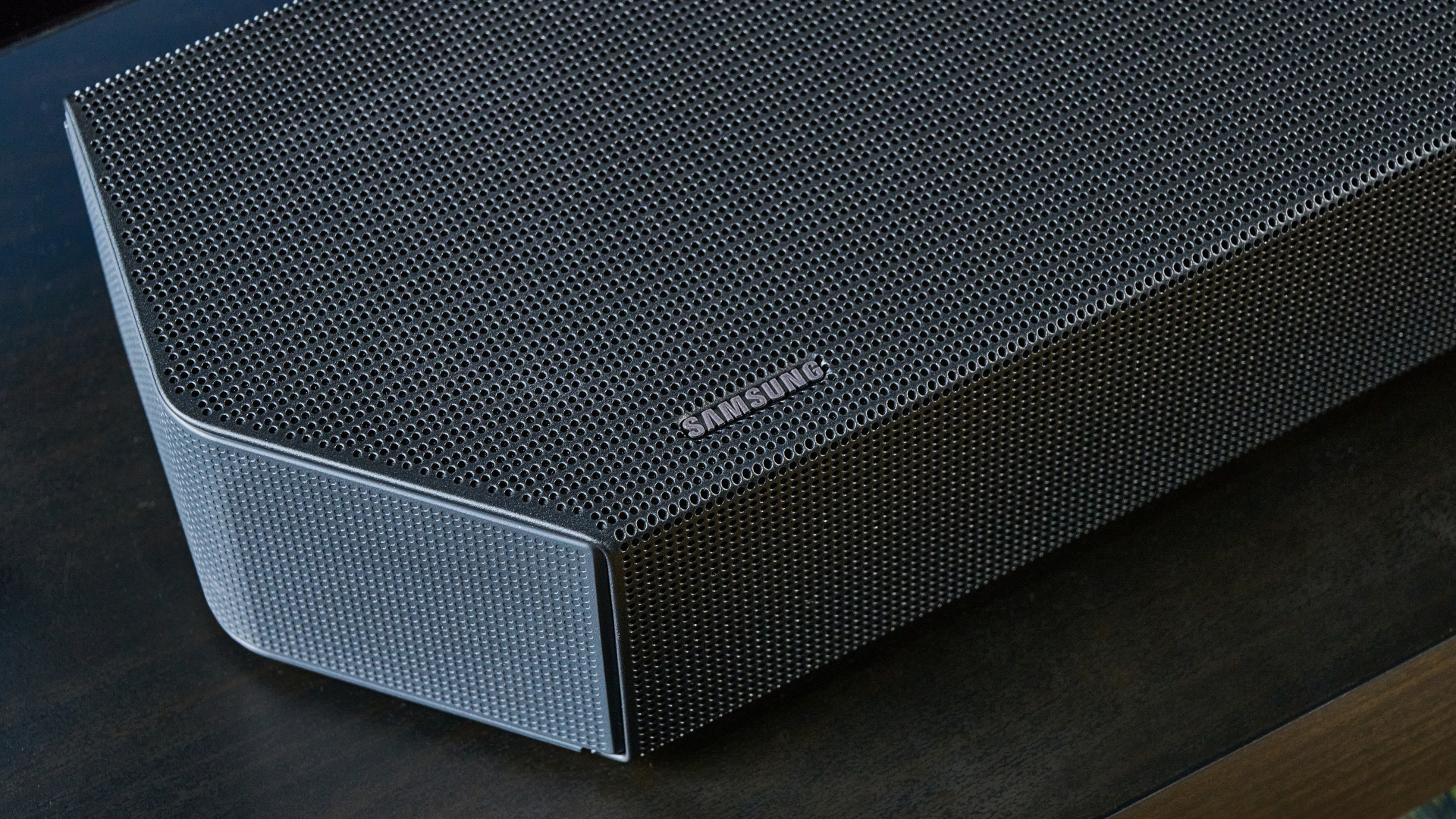 Samsung Q600H photographed in a livingroom