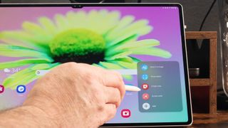 Samsung Galaxy Tab S10 Ultra showing S Pen tools on home screen