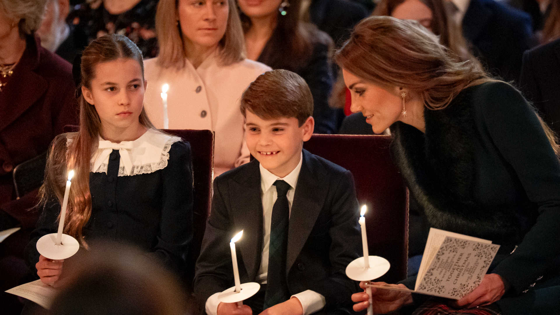 Princess Kate Prince Louis Princess Charlotte Christmas Spectacular