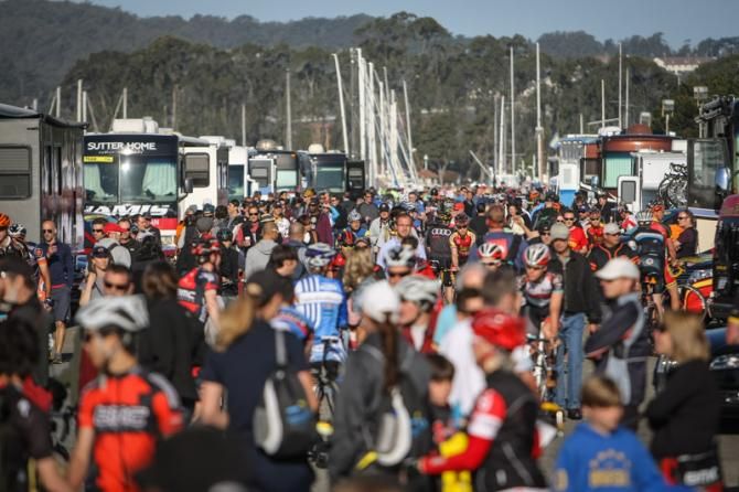 Good crowds at the start today in San Francisco.