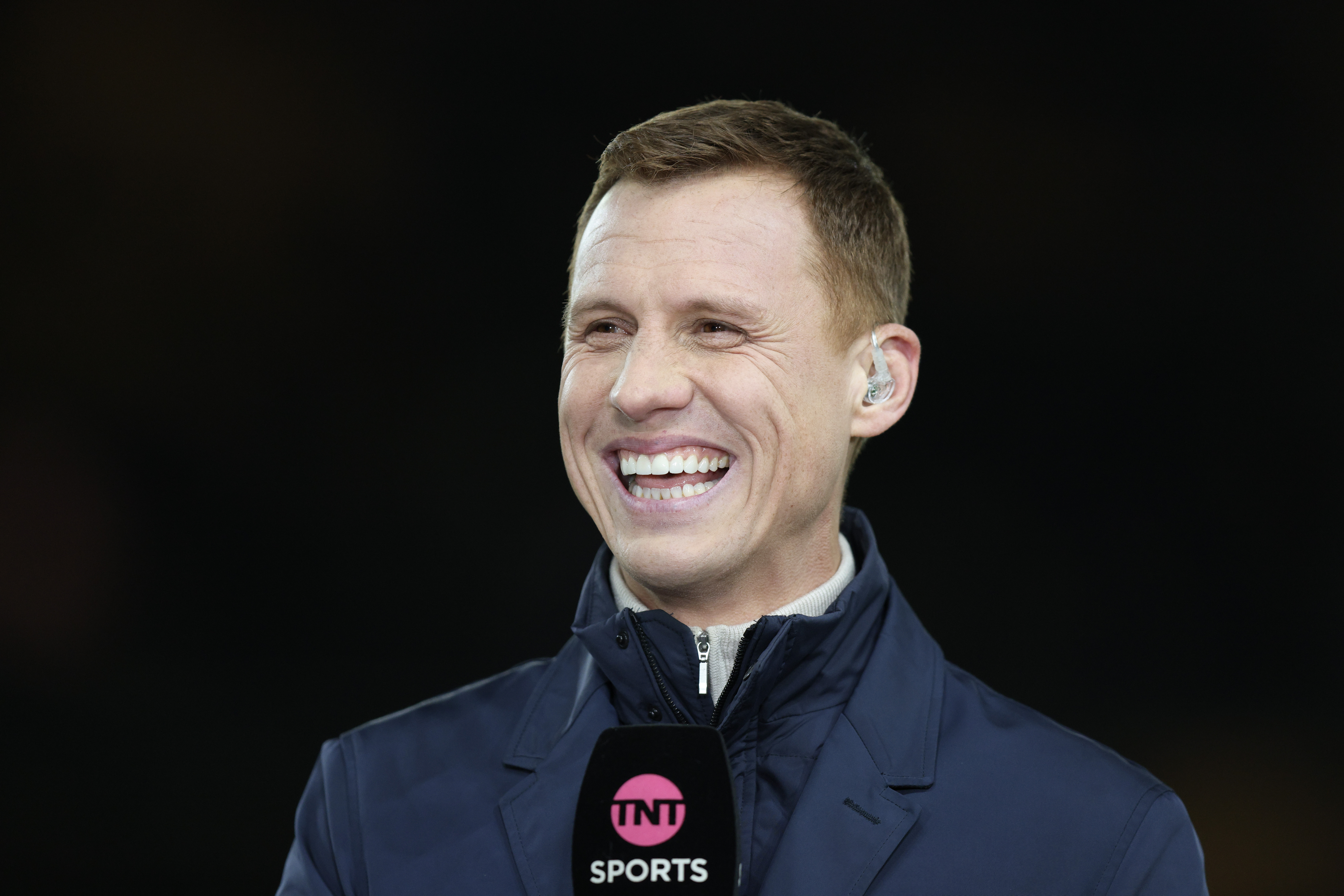 WOLVERHAMPTON, ENGLAND - FEBRUARY 25: TV pundit Steve Sidwell working for TNT Sports during the Premier League match between Wolverhampton Wanderers FC and Fulham FC at Molineux on February 25, 2025 in Wolverhampton, England. (Photo by James Baylis - AMA/Getty Images)