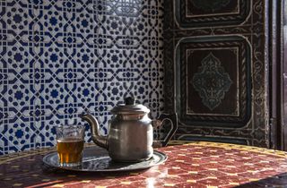 Meghan Markle teapot-inspired