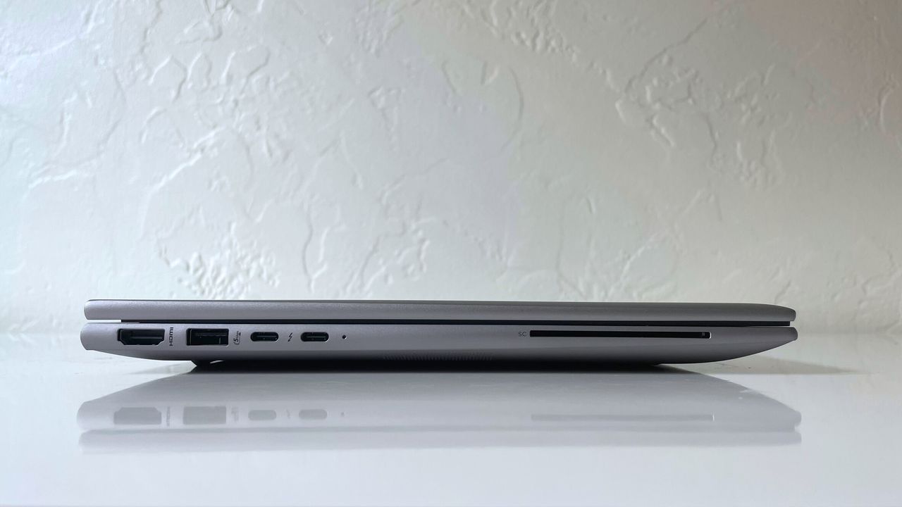 Close up of the ports on the left side of the HP ZBook Firefly 14 G11