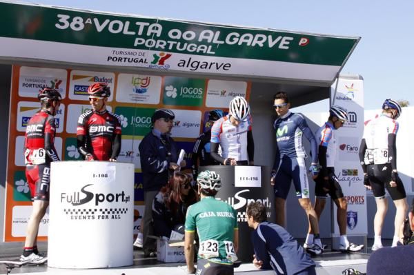 Rides on the sign in stage prior to the start of stage 2.