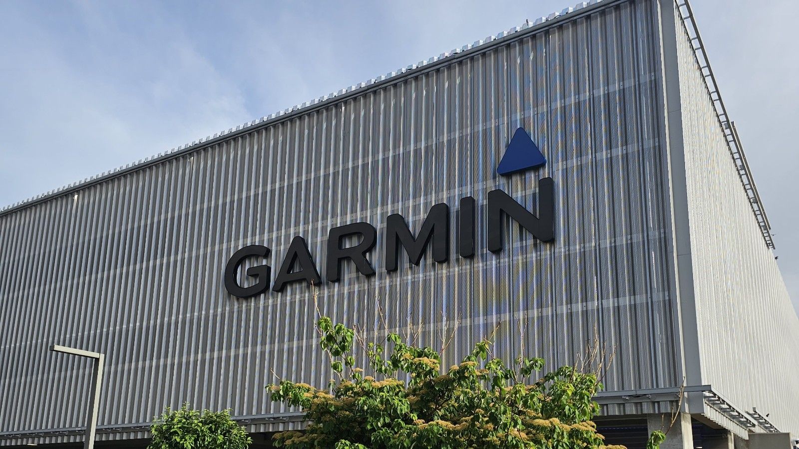 ‘Garmin sebenarnya ingin perangkat mereka dibobol di laboratorium ini’ Saya pergi ke kantor pusat Garmin di Kansas yang dijaga ketat untuk mencari tahu mengapa jam tangannya begitu mahal