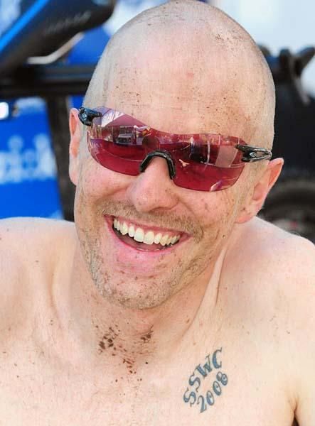 Carl Decker (Giant) won the elite men's race.