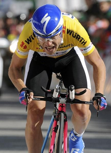 Heartbreak for Damiano Cunego (Lampre-ISD) on the final day as the Italian surrendered more than two minutes plus the overall lead to Levi Leipheimer.