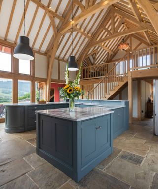 high vaulted and beamed ceiling in kitchen of oak frame extension idea