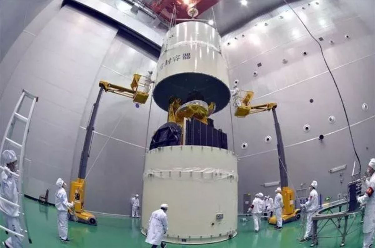 Integration of the Tiantong-1 (02) satellite with the Long March 3B rocket.
