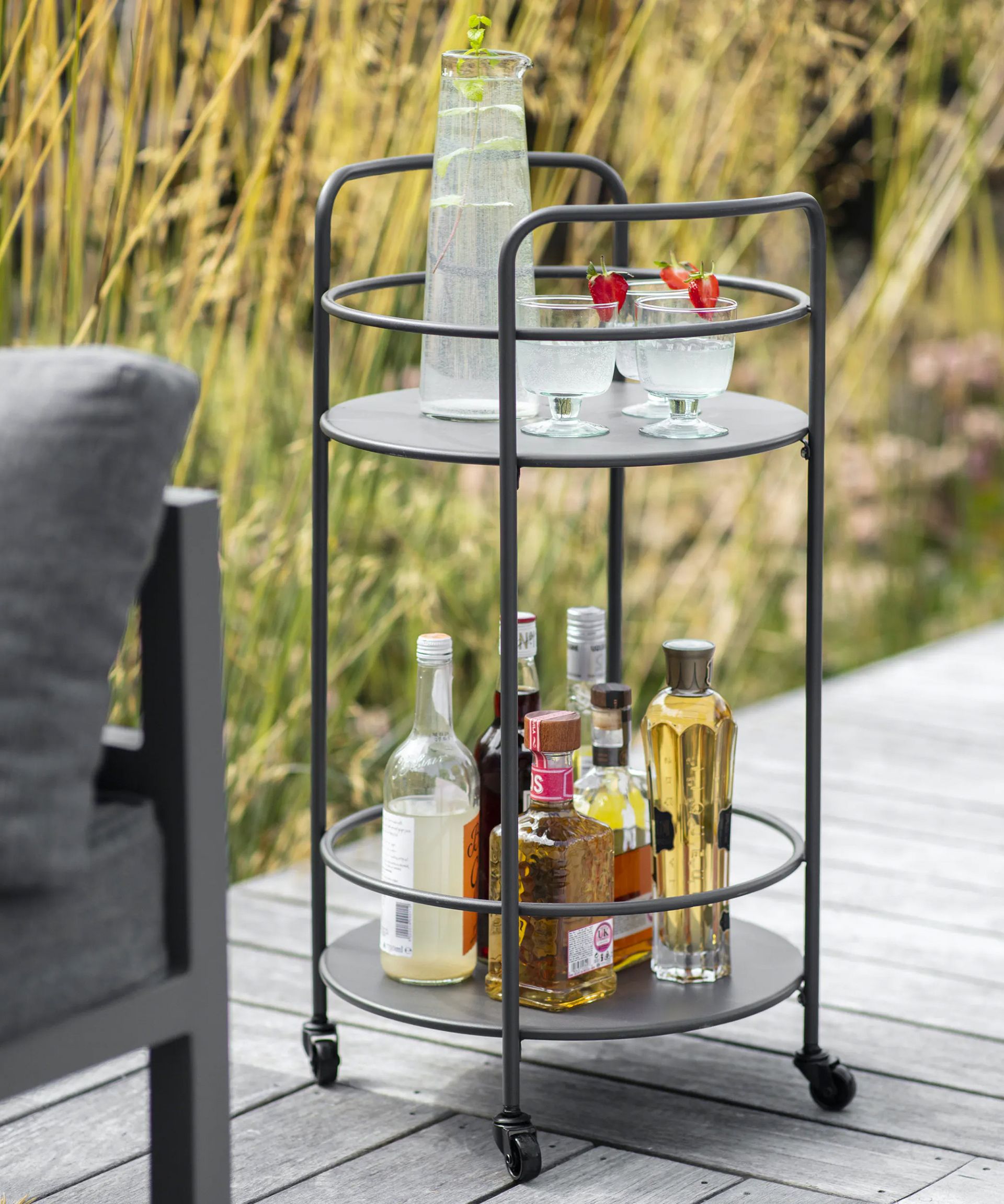 garden bar ideas | Homes & Gardens