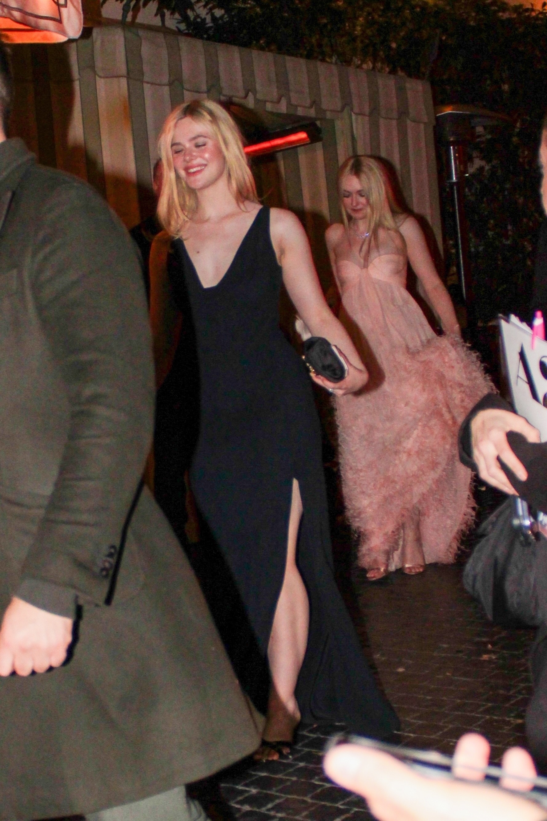 Elle and Dakota Fanning at the 2026 Golden Globes after party
