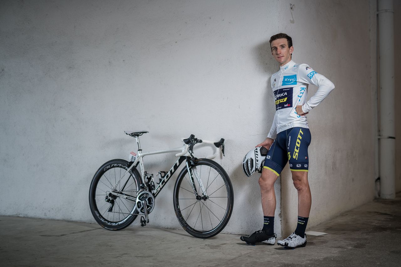 Simon Yates with his pimped out bike